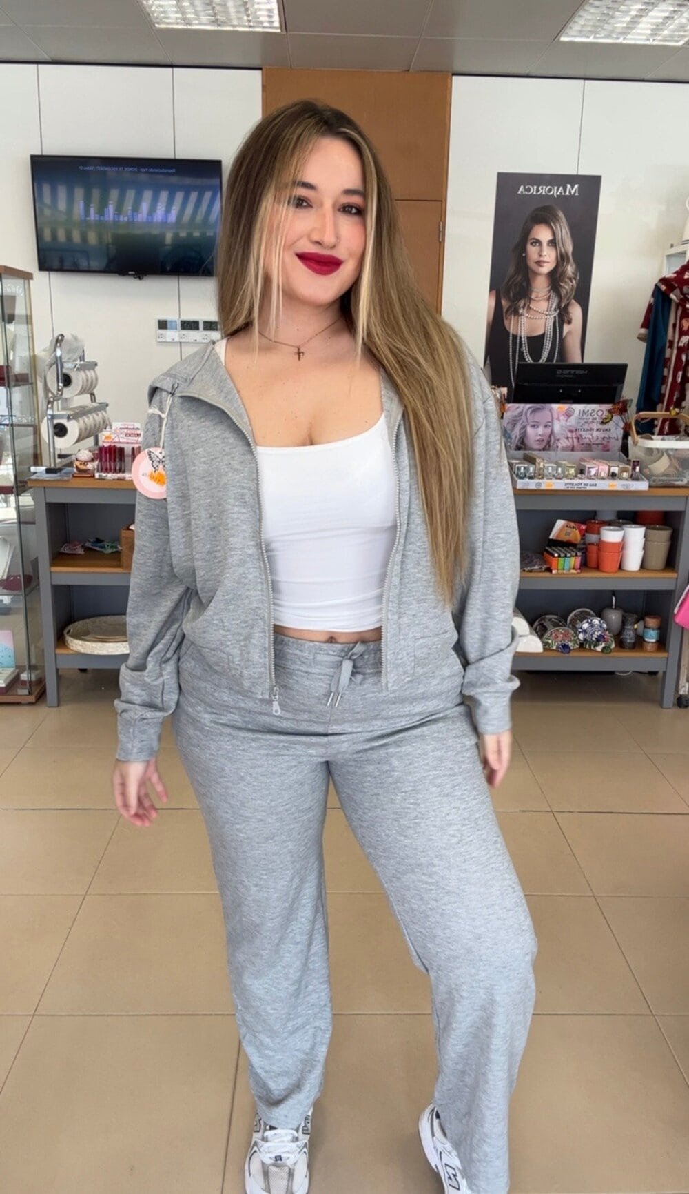 CONJUNTO CHÁNDAL GRIS