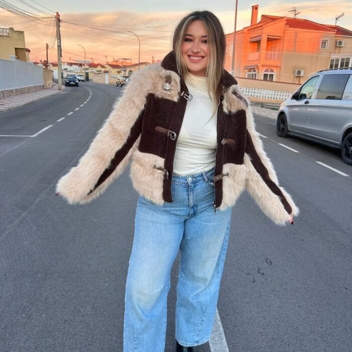 ABRIGO HEBILLA COMBINADO