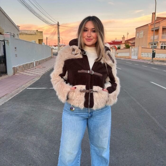 ABRIGO HEBILLA COMBINADO