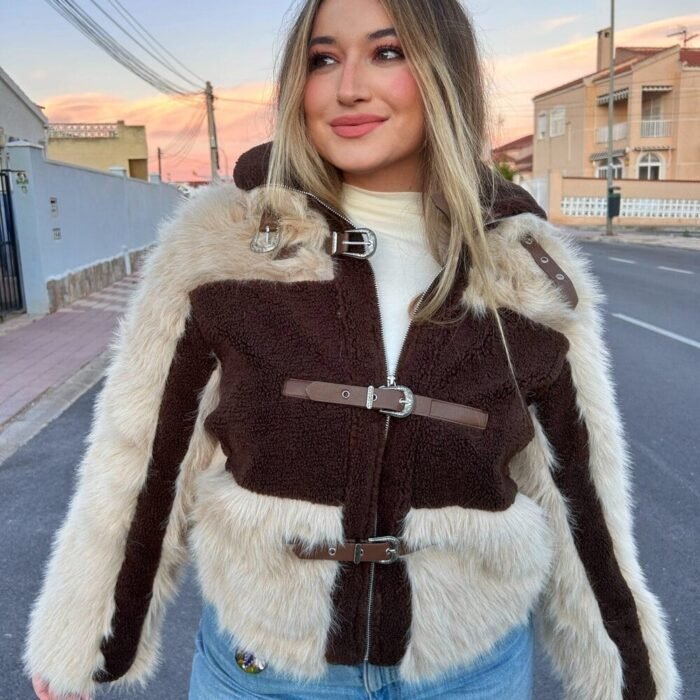 ABRIGO HEBILLA COMBINADO