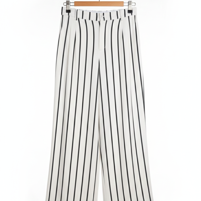 PANTALÓN RAYAS BLANCO Y NEGRO