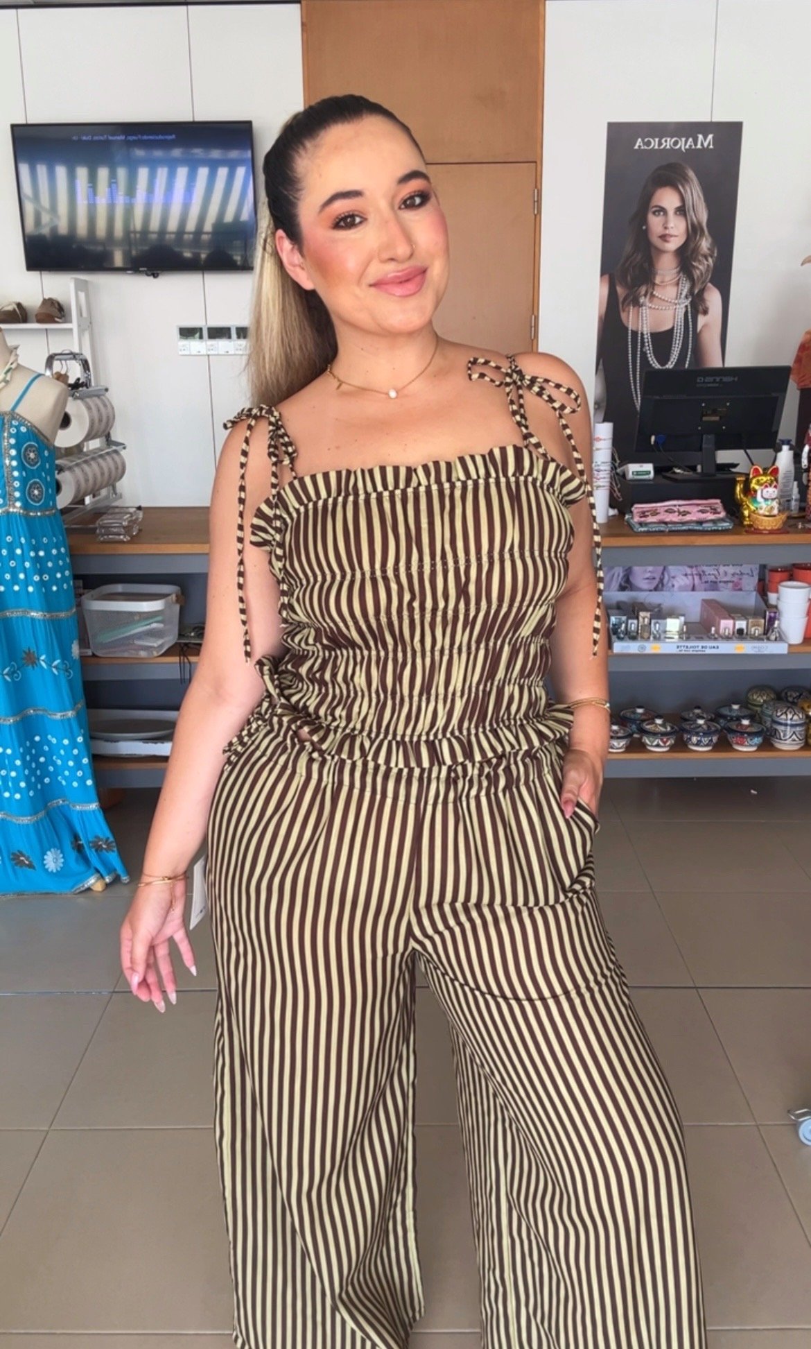CONJUNTO COMBINADO VERDE Y MARRÓN